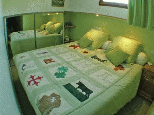 The 'green' cabin on the Emma.