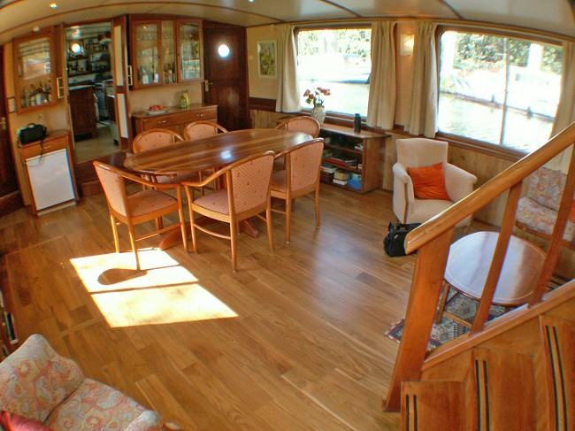The Clair de Lune's salon.