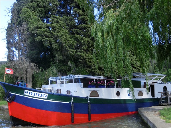 The 6-passenger First Class hotel barge Emma
cruising along the Canal du Midi