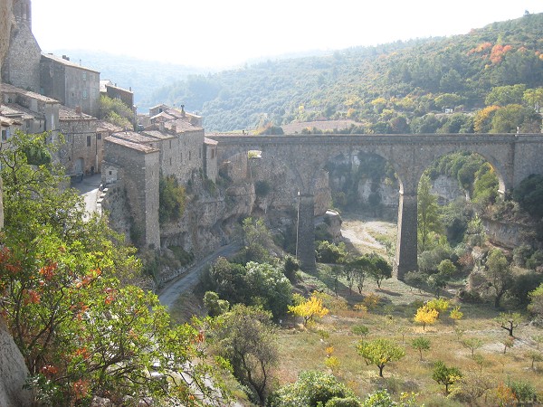 the bridge and village of Minerve