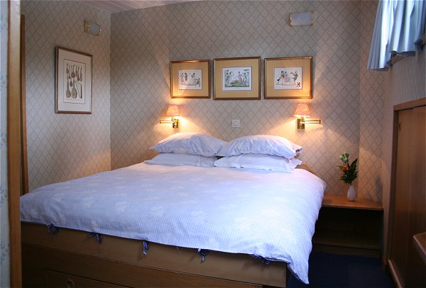 The double-bed cabin aboard Hirondelle.  Hirondelle has three other cabins, each with twin-beds. 