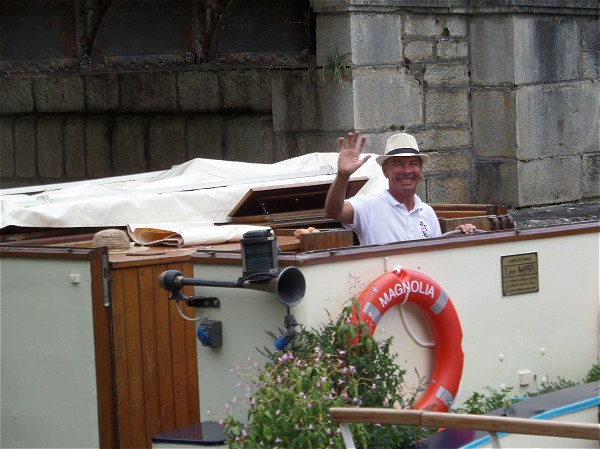 Your friendly captain, Nico will guide you on a week of
cruising
and touring<br>aboard the Magnolia along the Canal de Bourgogne.