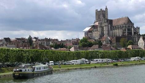 La Nouvelle Etoile cruises to Auxerre, France, with its historic cathedral.