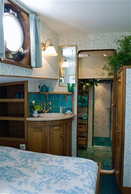 Stunning tiled bath and shower aboard the Papillon ...