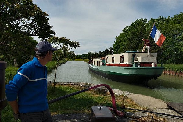 Cruising Aboard Papillon: Exiting a lock in Burgundy