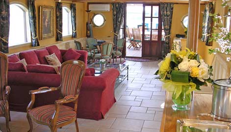 The luxurious and comfortable salon aboard the Renaissance.