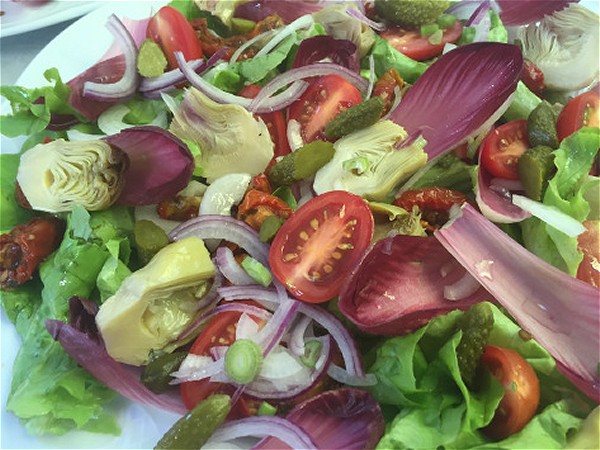 A colorful salad as part of your buffet
luncheon
