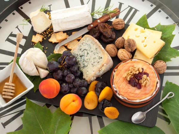 The generous cheese board will allow you to
try the many
different cheeses from the region