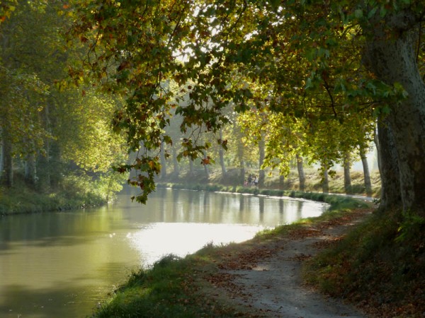 The picturesque Canal de Bourgogne
