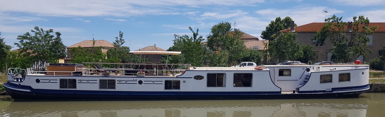 Barge Cruises In France and Europe: Photo Gallery for Barge Clair de Lune