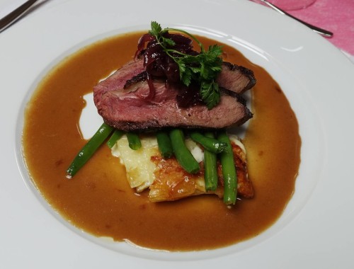 A taste of the gourmet cuisine served aboard La Vie en
Rose.