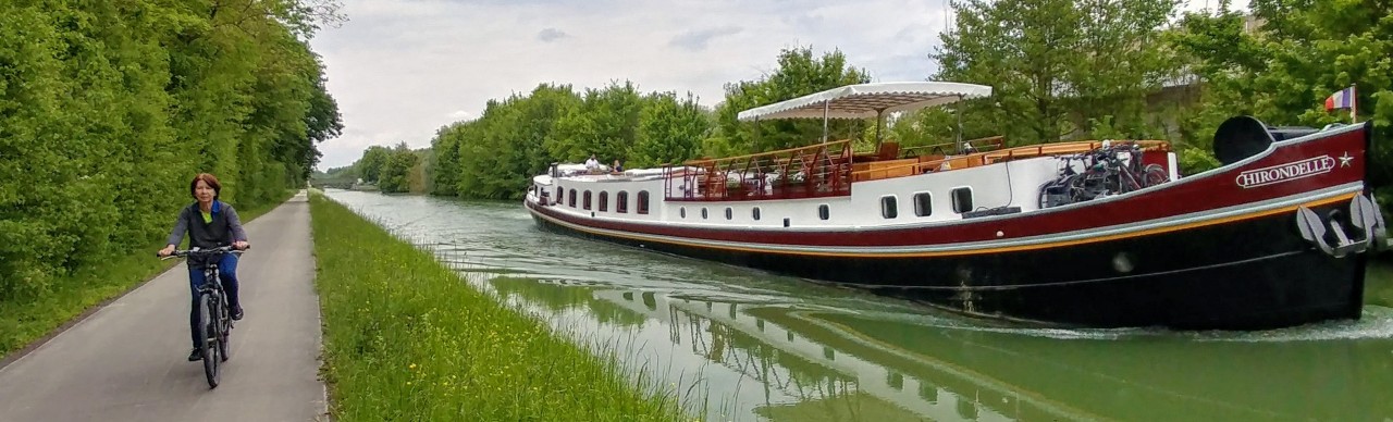 Barge Cruises In France and Europe: Photo Gallery for Barge Hirondelle