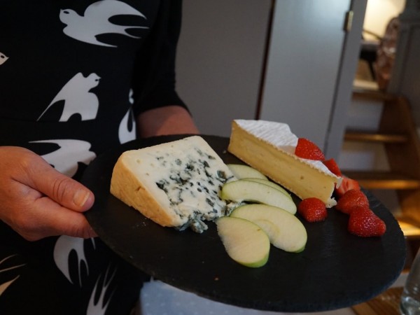 Passengers are introduced to different regional cheeses
at each meal