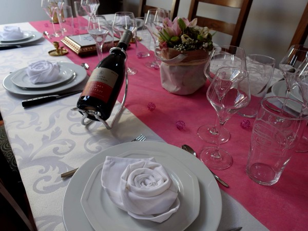An elegant dinner table setting