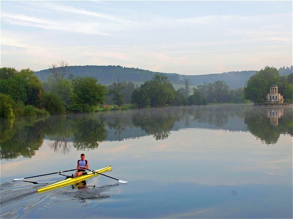 The serene
and rural
Thames