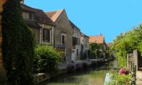 Village of Chablis