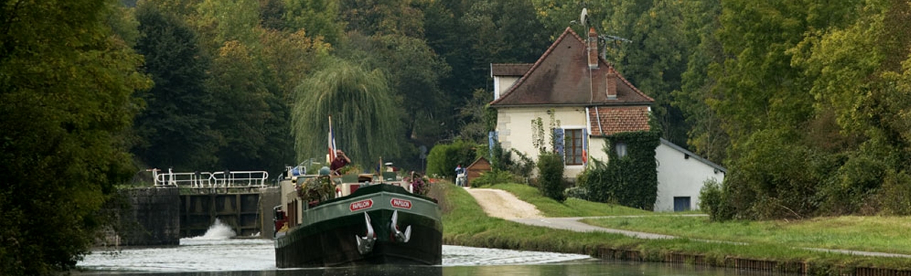 Barge Cruises In France and Europe: Photo Gallery for Barge Papillon