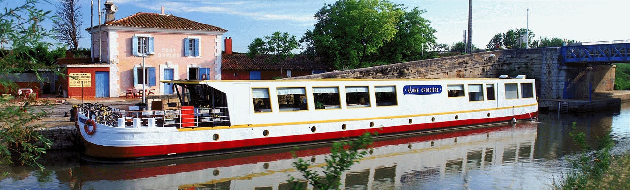 Barge Cruises aboard Le Phenicien