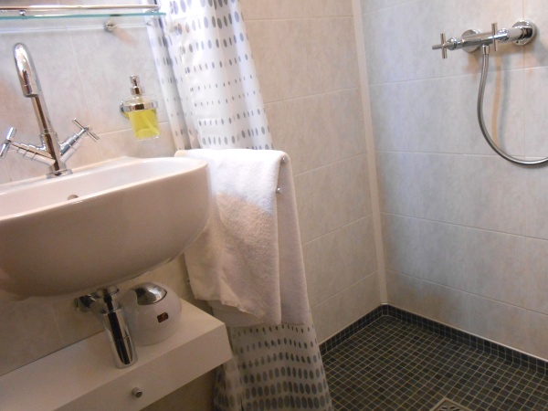 Each cabin aboard the Rosa has its own ensuite bathroom