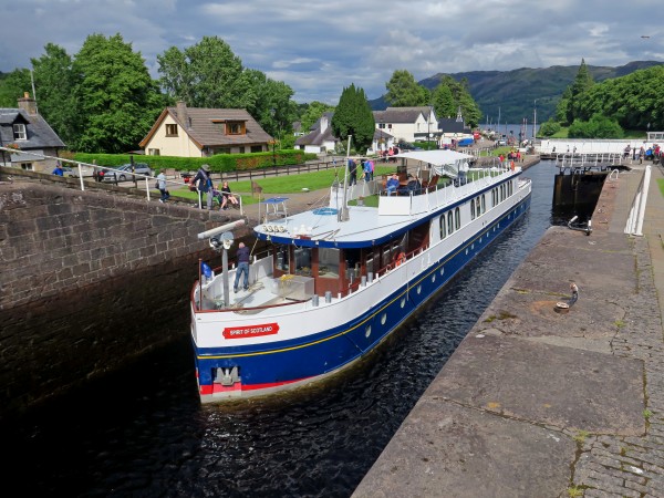 The Spirit
of Scotland passing through one of the locks along the Caledonian Canal