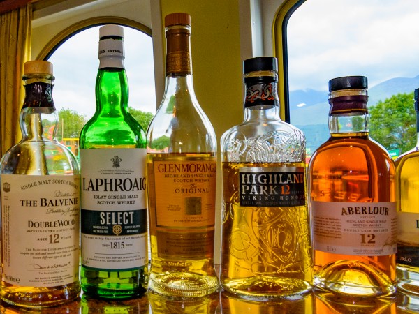 Enjoy the
wonderful Scottish single malt whiskies