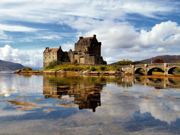 Eilean
Donan Castle, a Scottish icon