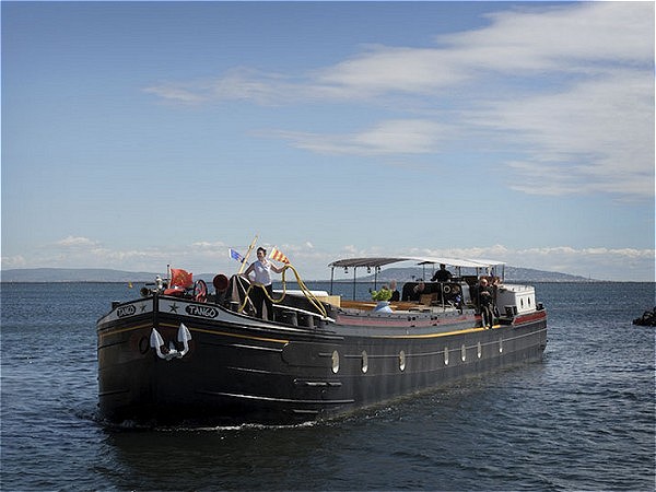 The 8-passenger Deluxe hotel barge Tango